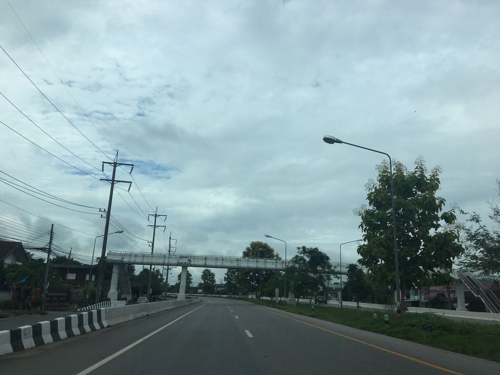 ภาพถนนตรงที่ ชุมสายโทรศัพท์ Telephone Exchange ตั้งอยู่ ถ่ายโดย wapriz พ.ศ. 2561 (2018) · A street-level view of where ชุมสายโทรศัพท์ Telephone Exchange stands, by wapriz in 2561 (2018)