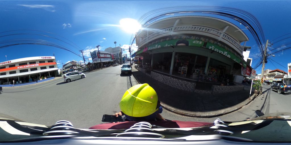 ภาพถนนตรงที่ ร้านขายยาสว่างโอสถ ตั้งอยู่ ถ่ายโดย maricarrabonza พ.ศ. 2562 (2019) · A street-level view of where ร้านขายยาสว่างโอสถ · Sawang Ottha Pharmacy stands, by maricarrabonza in 2562 (2019)