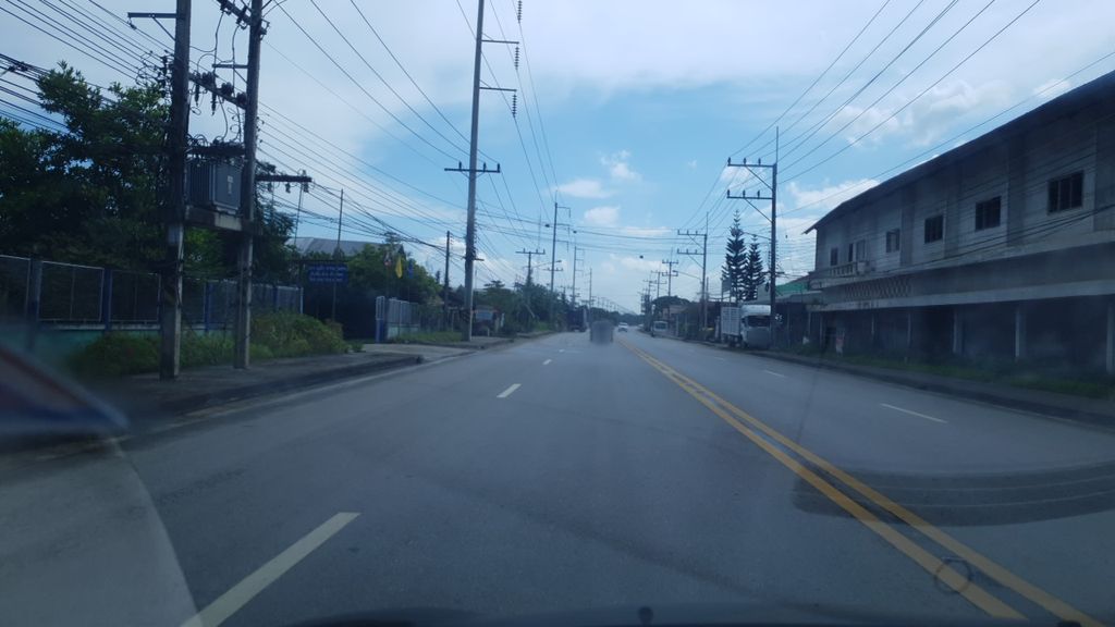 ภาพถนนตรงที่ เราหล้าการเกษตร ตั้งอยู่ ถ่ายโดย silamanee พ.ศ. 2561 (2018) · A street-level view of where เราหล้าการเกษตร · Rao La Kan Kaset stands, by silamanee in 2561 (2018)