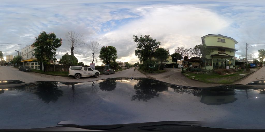 ภาพถนนตรงที่ ชานคเณศวร์ ตั้งอยู่ ถ่ายโดย SoT พ.ศ. 2568 (2025) · A street-level view of where ชานคเณศวร์ · Chankhaneso stands, by SoT in 2568 (2025)