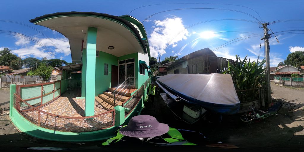 ภาพถนนตรงที่ คริสตจักรนิมิตใหม่ไทย ตั้งอยู่ ถ่ายโดย SoT พ.ศ. 2568 (2025) · A street-level view of where คริสตจักรนิมิตใหม่ไทย · Nimit Mai Thai Church stands, by SoT in 2568 (2025)