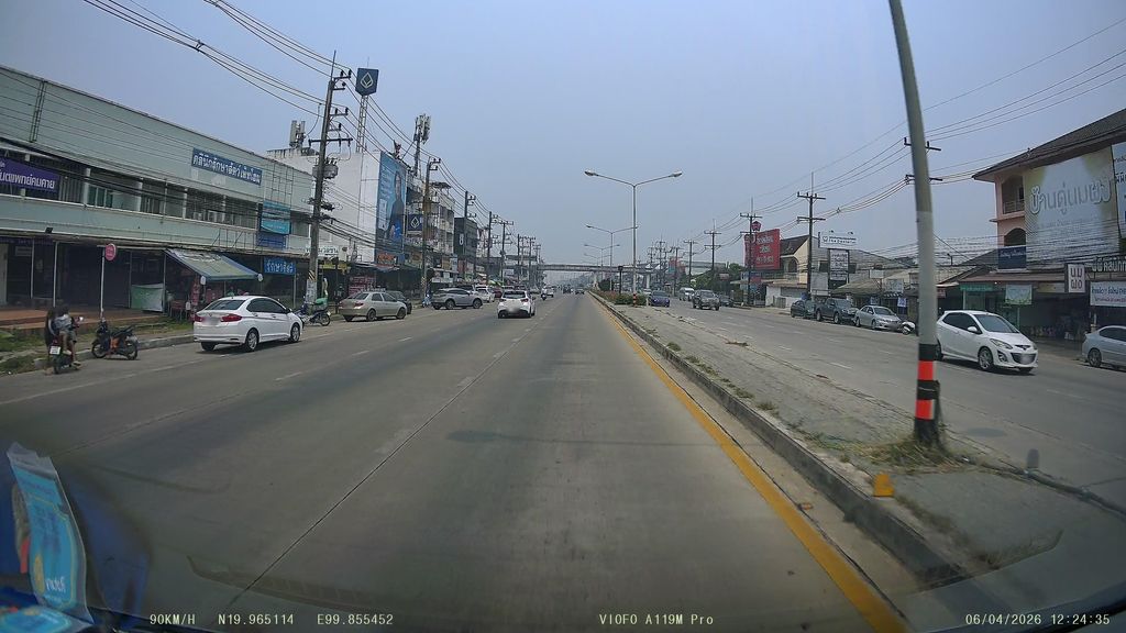 ภาพถนนตรงที่ สมหวัง เงินสั่งได้ ตั้งอยู่ ถ่ายโดย ThailandCambodia พ.ศ. 2569 (2026) · A street-level view of where สมหวัง เงินสั่งได้ · Somwang Ngoen Sang Dai stands, by ThailandCambodia in 2569 (2026)