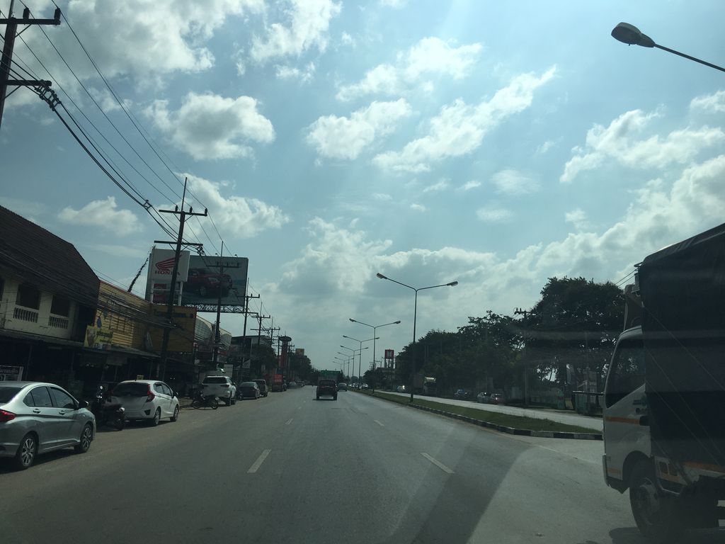 ภาพถนนตรงที่ สมาร์ทเบรนเชียงราย สาขาบ้านดู่ ตั้งอยู่ ถ่ายโดย wapriz พ.ศ. 2561 (2018) · A street-level view of where สมาร์ทเบรนเชียงราย สาขาบ้านดู่ · Smart Brain Chiang Rai Sakha Ban Du stands, by wapriz in 2561 (2018)