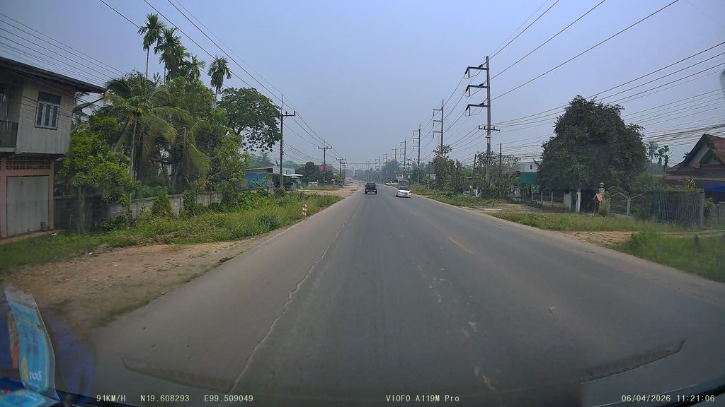ภาพถนนตรงที่ กาแล คาราโอเกะ ตั้งอยู่ ถ่ายโดย ThailandCambodia พ.ศ. 2569 (2026) · A street-level view of where กาแล คาราโอเกะ · Kalae Kharaoke stands, by ThailandCambodia in 2569 (2026)