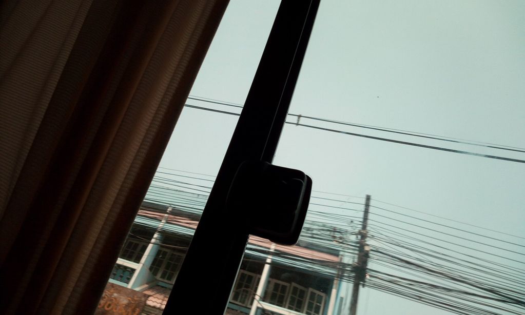 ภาพถนนตรงที่ มาดะ ยากินิกุ ตั้งอยู่ ถ่ายโดย ozflor พ.ศ. 2562 (2019) · A street-level view of where มาดะ ยากินิกุ · Mada Yakiniku stands, by ozflor in 2562 (2019)