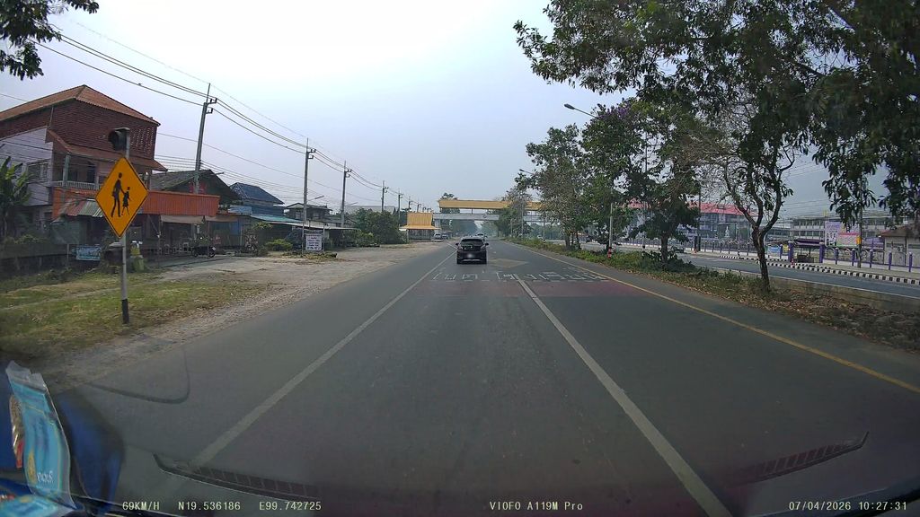 ภาพถนนตรงที่ เอสแอนด์พี เฟอร์นิเจอร์ ตั้งอยู่ ถ่ายโดย ThailandCambodia พ.ศ. 2569 (2026) · A street-level view of where เอสแอนด์พี เฟอร์นิเจอร์ · S & Phi Furniture stands, by ThailandCambodia in 2569 (2026)