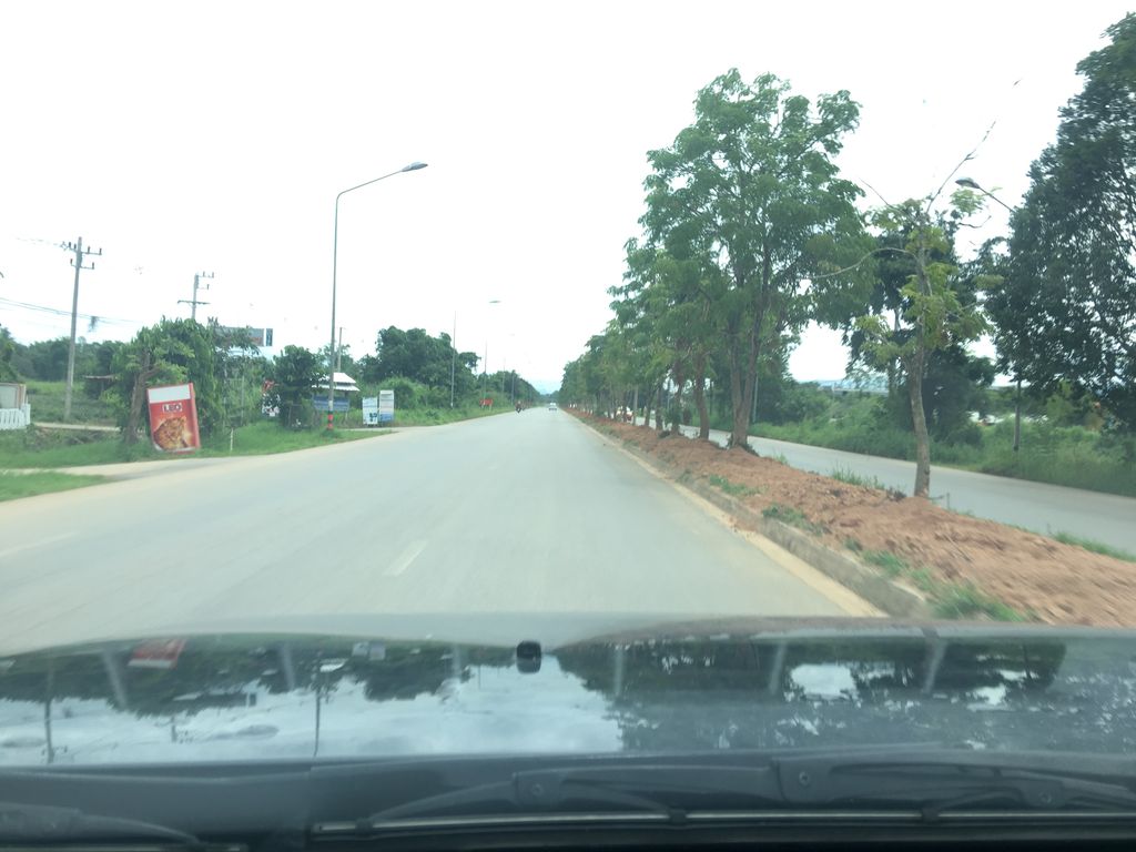 ภาพถนนตรงที่ Top motor oil Liqui moly ตั้งอยู่ ถ่ายโดย wapriz พ.ศ. 2561 (2018) · A street-level view of where Top motor oil Liqui moly stands, by wapriz in 2561 (2018)