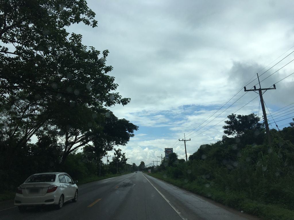 ภาพถนนตรงที่ วันดีดี ตั้งอยู่ ถ่ายโดย wapriz พ.ศ. 2561 (2018) · A street-level view of where วันดีดี · Wandidi stands, by wapriz in 2561 (2018)