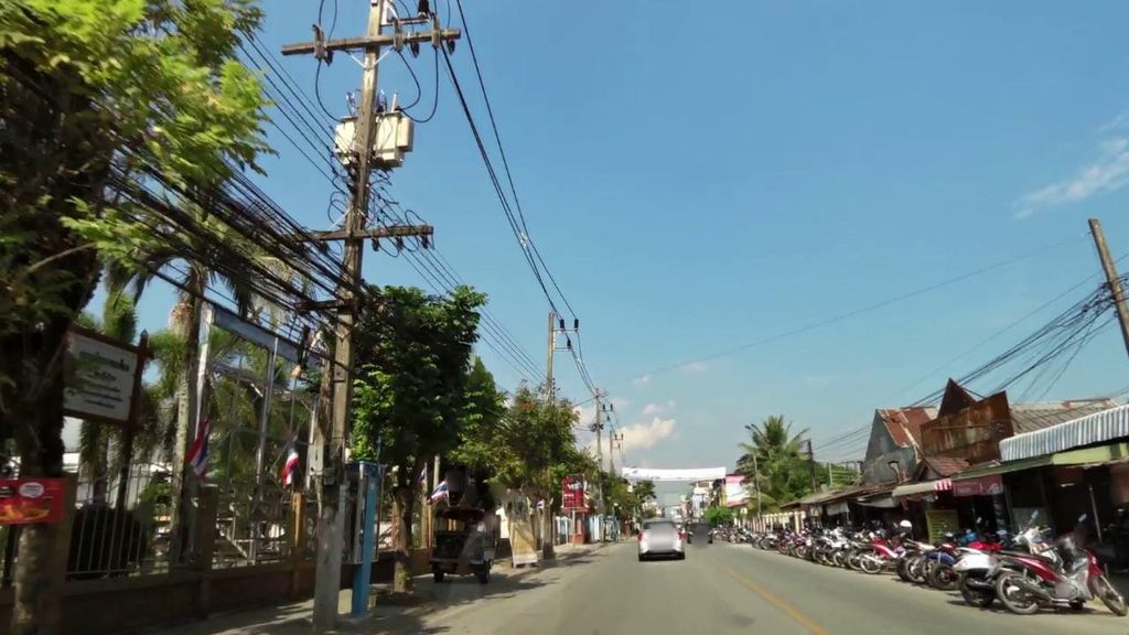 ภาพถนนตรงที่ ร้านถ่ายเอกสาร มงคล ตั้งอยู่ ถ่ายโดย toffy พ.ศ. 2561 (2018) · A street-level view of where ร้านถ่ายเอกสาร มงคล · Ran Thaieksan Mongkhon stands, by toffy in 2561 (2018)