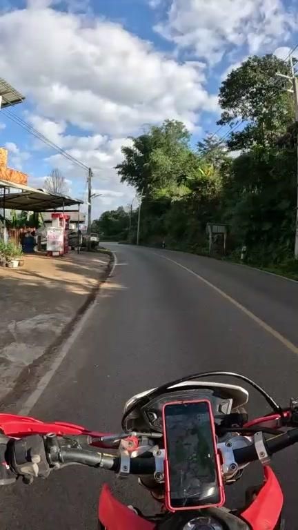 ภาพถนนตรงที่ เอ็ม คาเฟ่ M cafe' ตั้งอยู่ ถ่ายโดย julcnx พ.ศ. 2568 (2025) · A street-level view of where เอ็ม คาเฟ่ M cafe' stands, by julcnx in 2568 (2025)