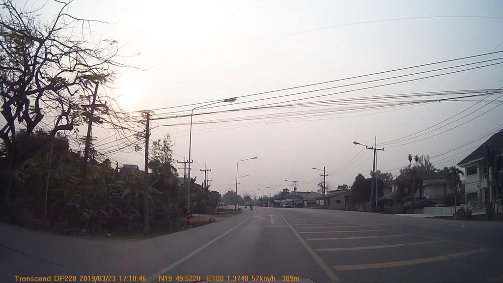 ภาพถนนตรงที่ Chompor cafe ตั้งอยู่ ถ่ายโดย mapcreator พ.ศ. 2562 (2019) · A street-level view of where Chompor cafe stands, by mapcreator in 2562 (2019)